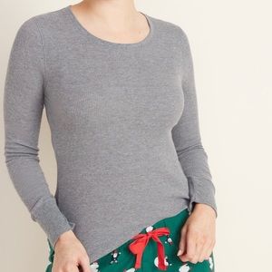 Like NEW Old Navy Grey Crew Neck Thermal